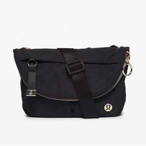 Lululemon All Night Festival Bag Micro *First Release*